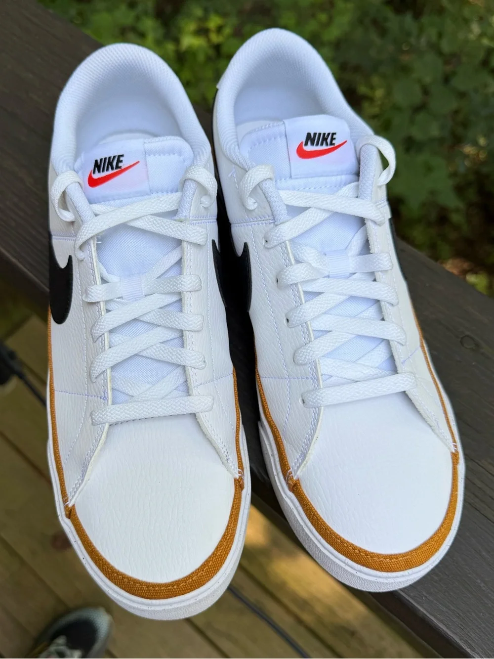 Nike Court Legacy Men’s Low Top Lace-Up Sneakers White/Black/Gold DH3162-100